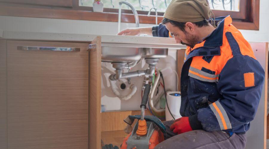 Professional expert plumbing services in Hale, MO